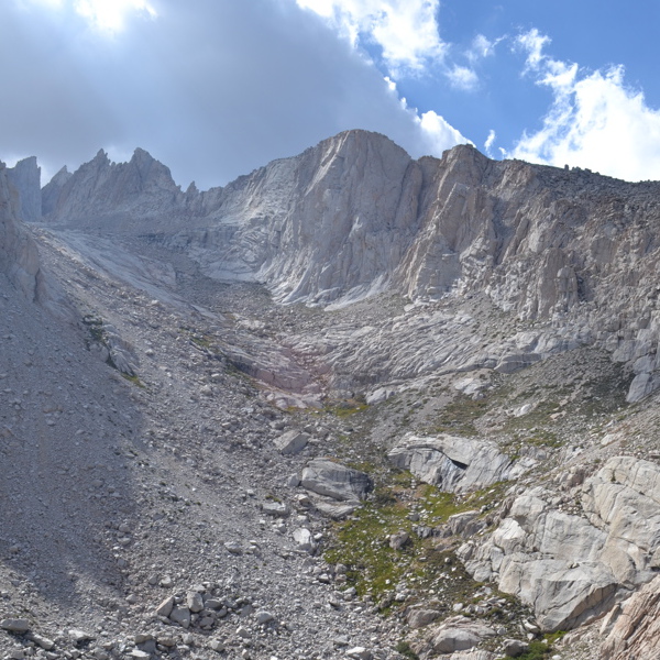 Hiking towards the Portal