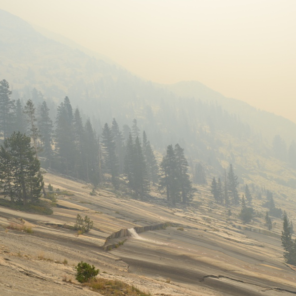 Smoke on Bishop Pass trail