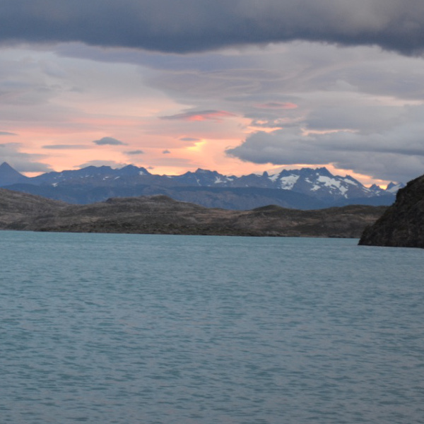 Sunset at Pehoe Lake